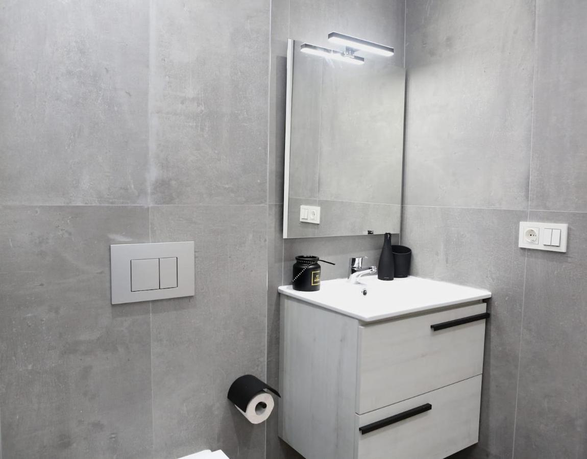 Apartmán Piso Reformado A 2 Min Del Casco Viejo Con Garaje Gratis Bilbao Exteriér fotografie